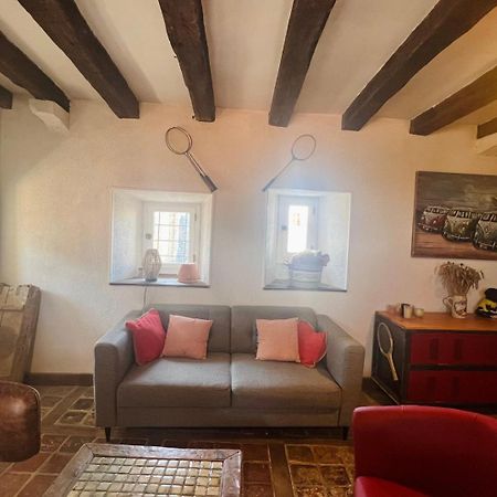 So British ! Appart Atypique Et Sa Petite Terrasse Poitiers Exterior foto